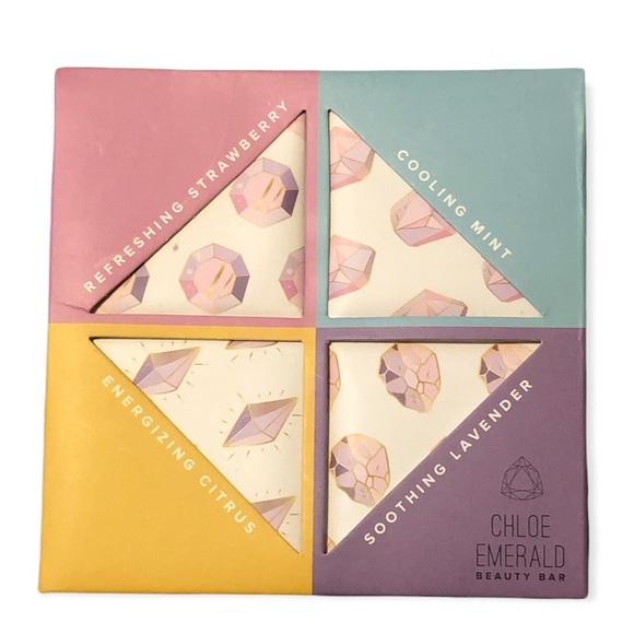 Chloe Emerald Other - Chloe Emerald Beauty Bar 4-pc. Set